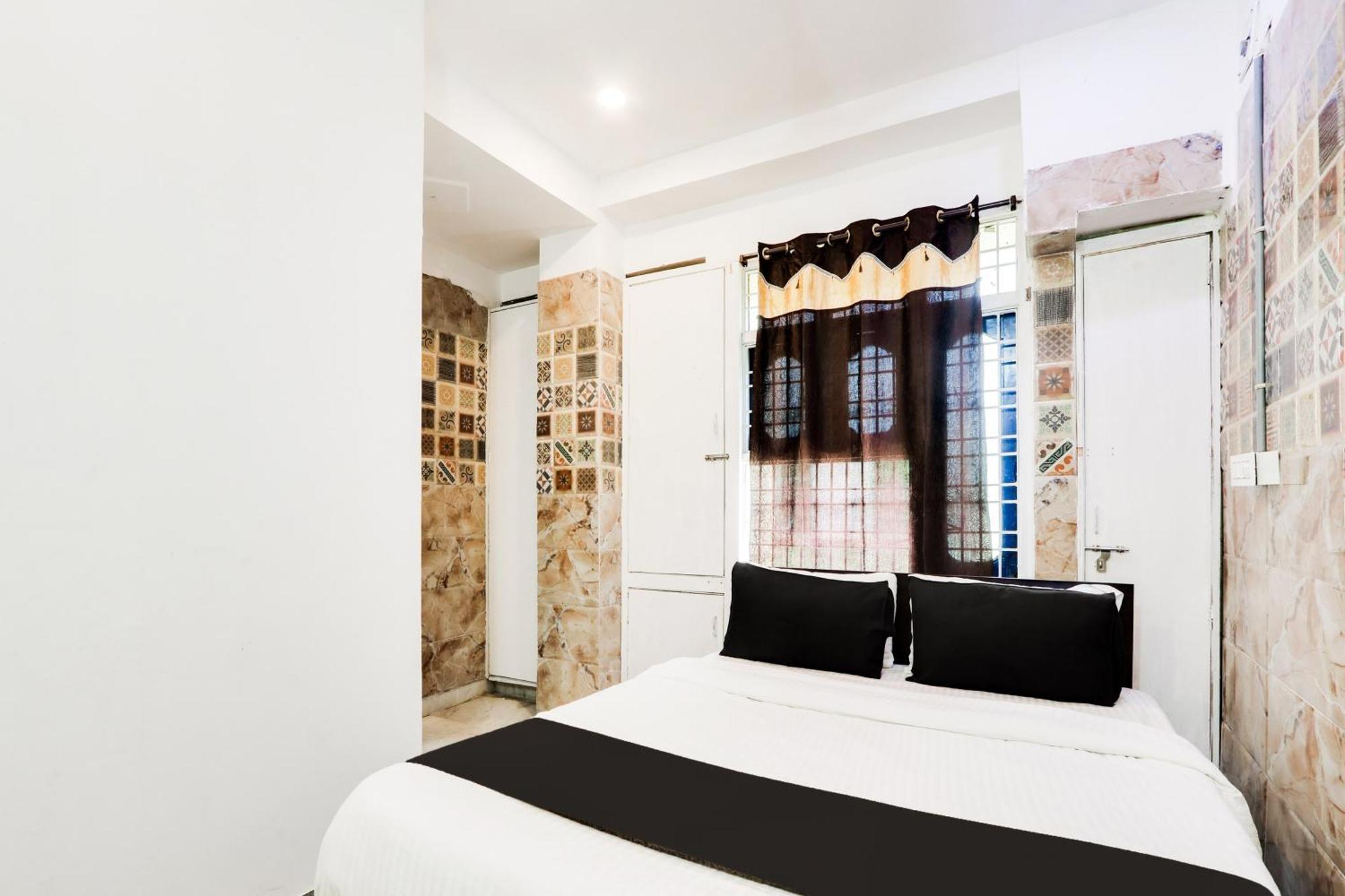 Hotel O City Inn Luxury Rooms Варангал Екстериор снимка