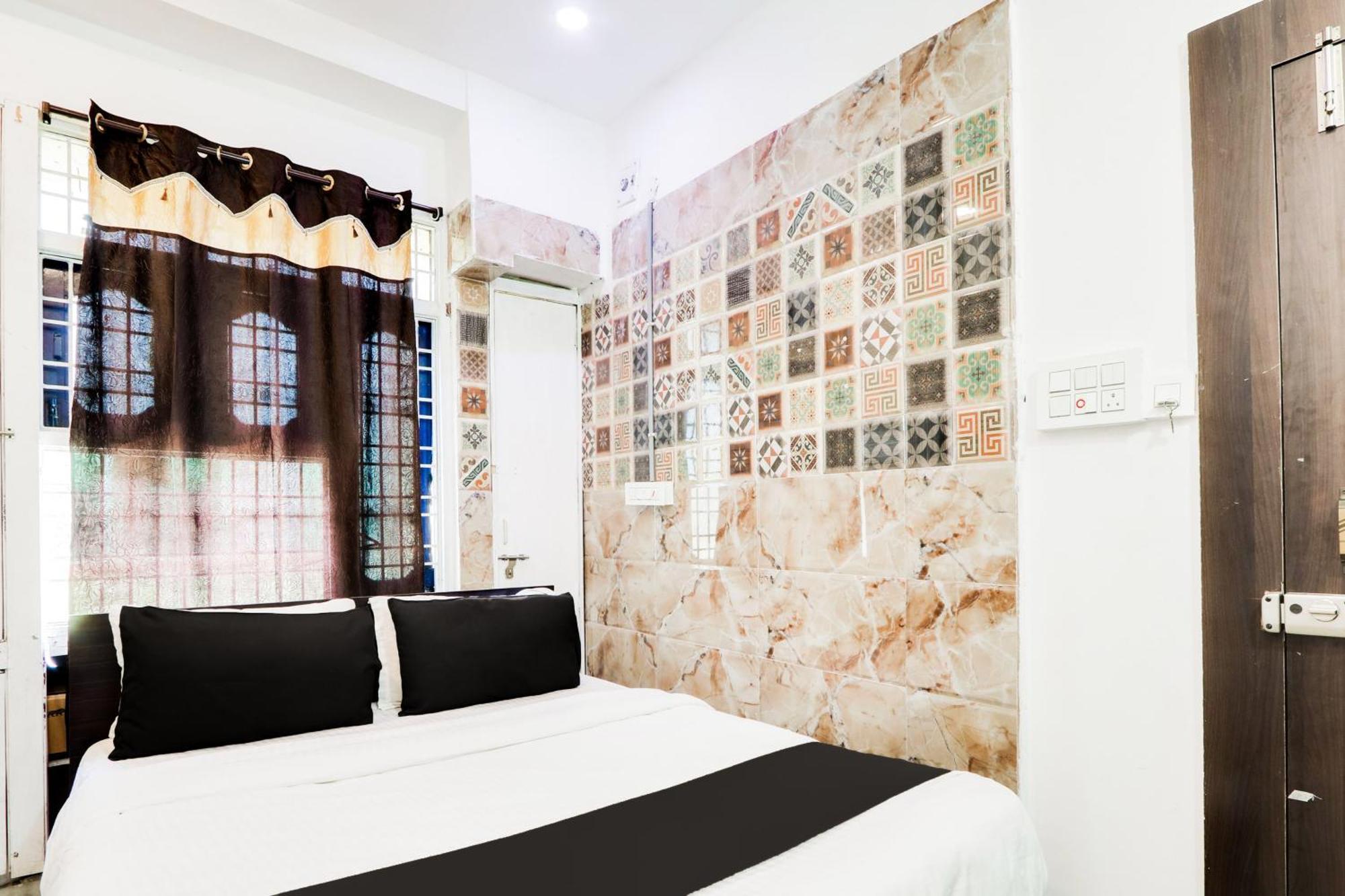 Hotel O City Inn Luxury Rooms Варангал Екстериор снимка
